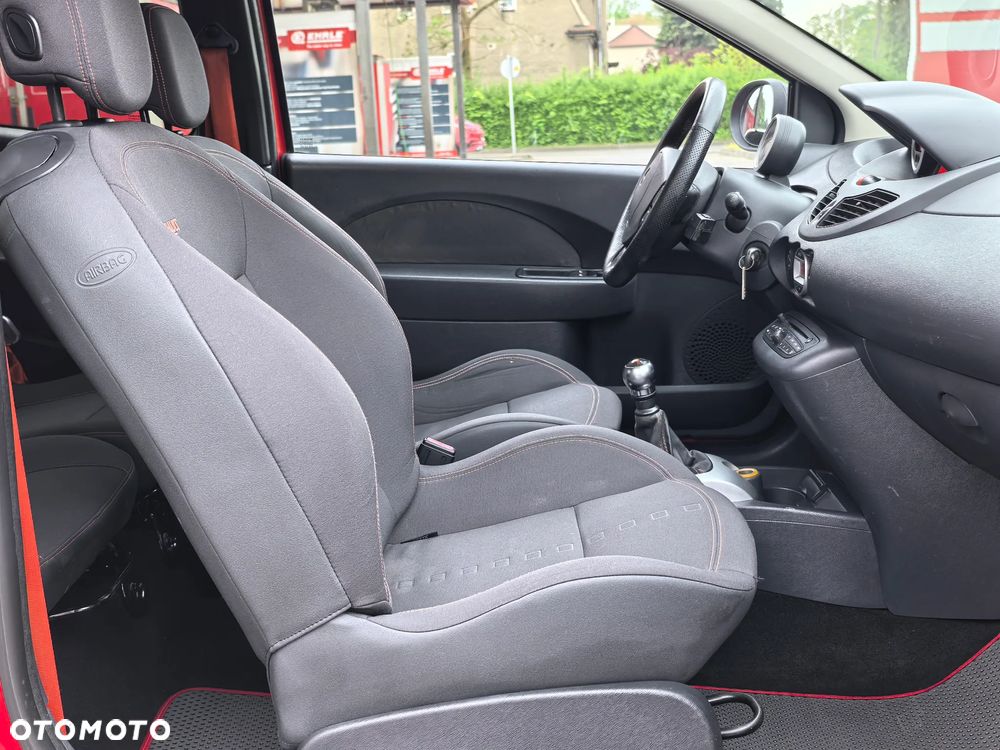 Renault Twingo 1.6 16V RS - 13