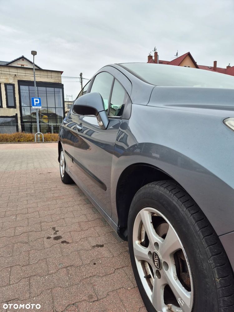 Peugeot 308 120 VTi Family - 5