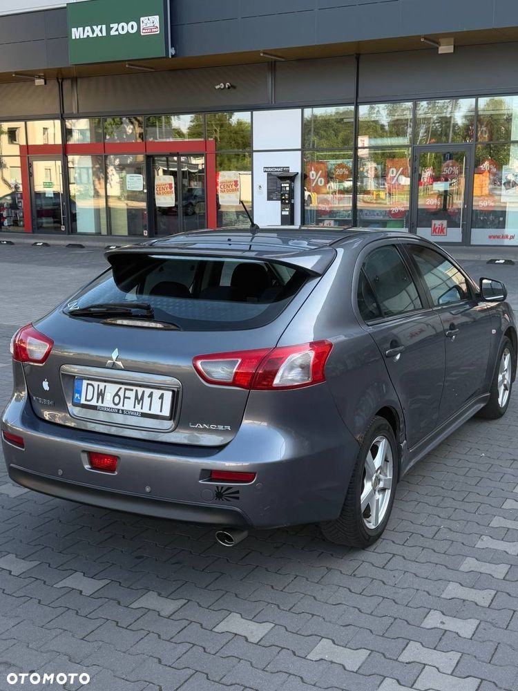 Mitsubishi Lancer 1.8 Intense - 8