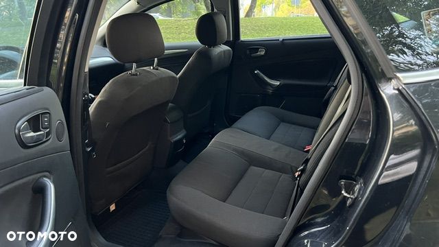 Ford Mondeo 2.0 Titanium - 28