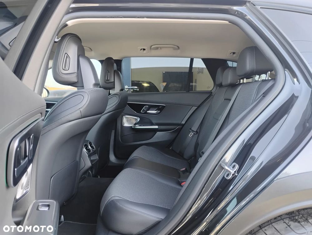 Mercedes-Benz Klasa C 220 d mHEV 4-Matic All-Terrain Avantgarde - 12