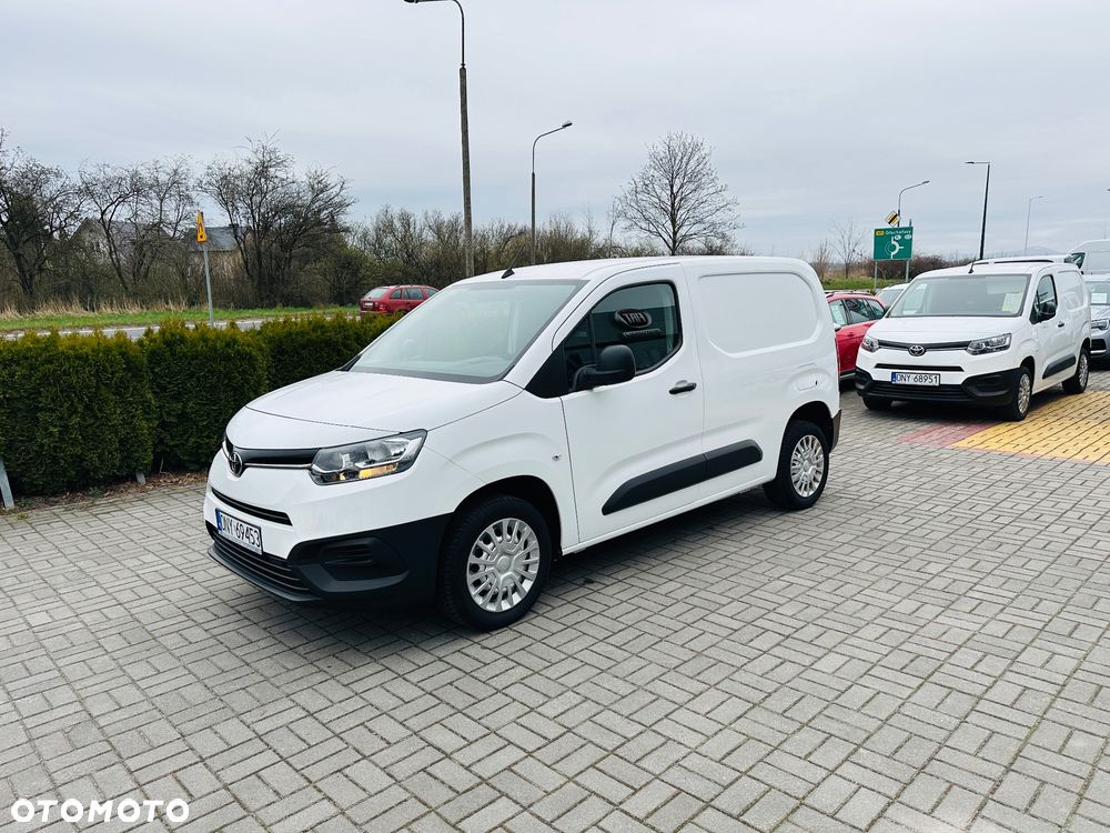 Toyota Proace City 1.5 D-4D  2,3t Active - 10
