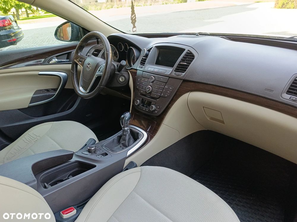 Opel Insignia 2.0 CDTI Design Edition - 10