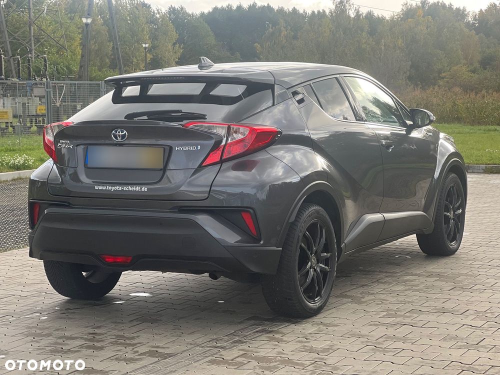 Toyota C-HR Hybrid Team Deutschland - 8