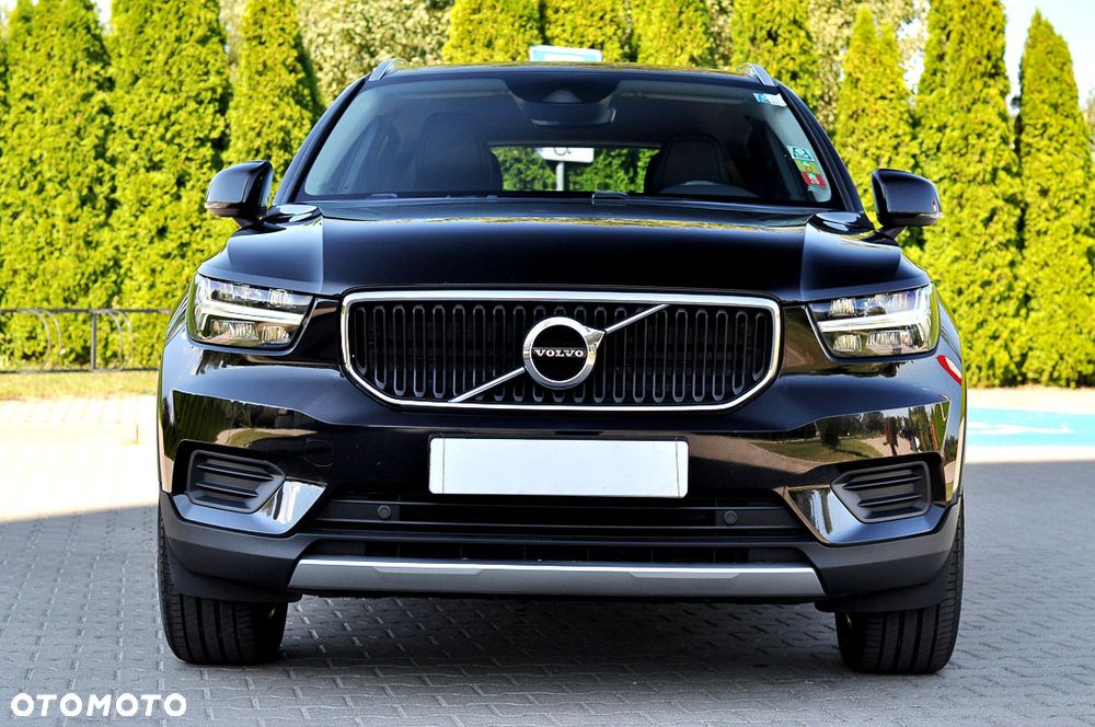 Volvo XC 40 T3 Momentum Pro - 9