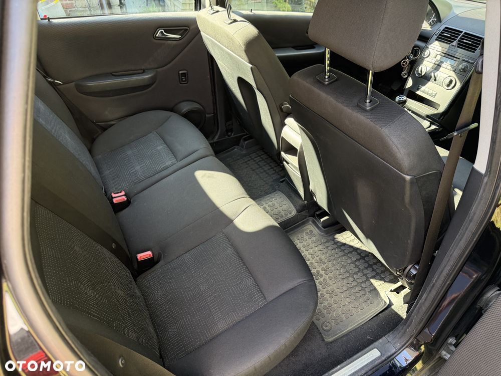 Mercedes-Benz Klasa A 150 BlueEfficiency - 19