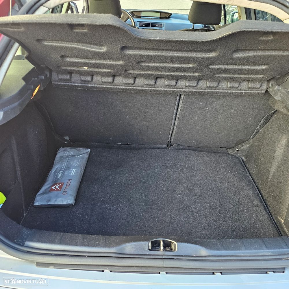 Citroën C4 1.6 HDi SX Airdream - 21