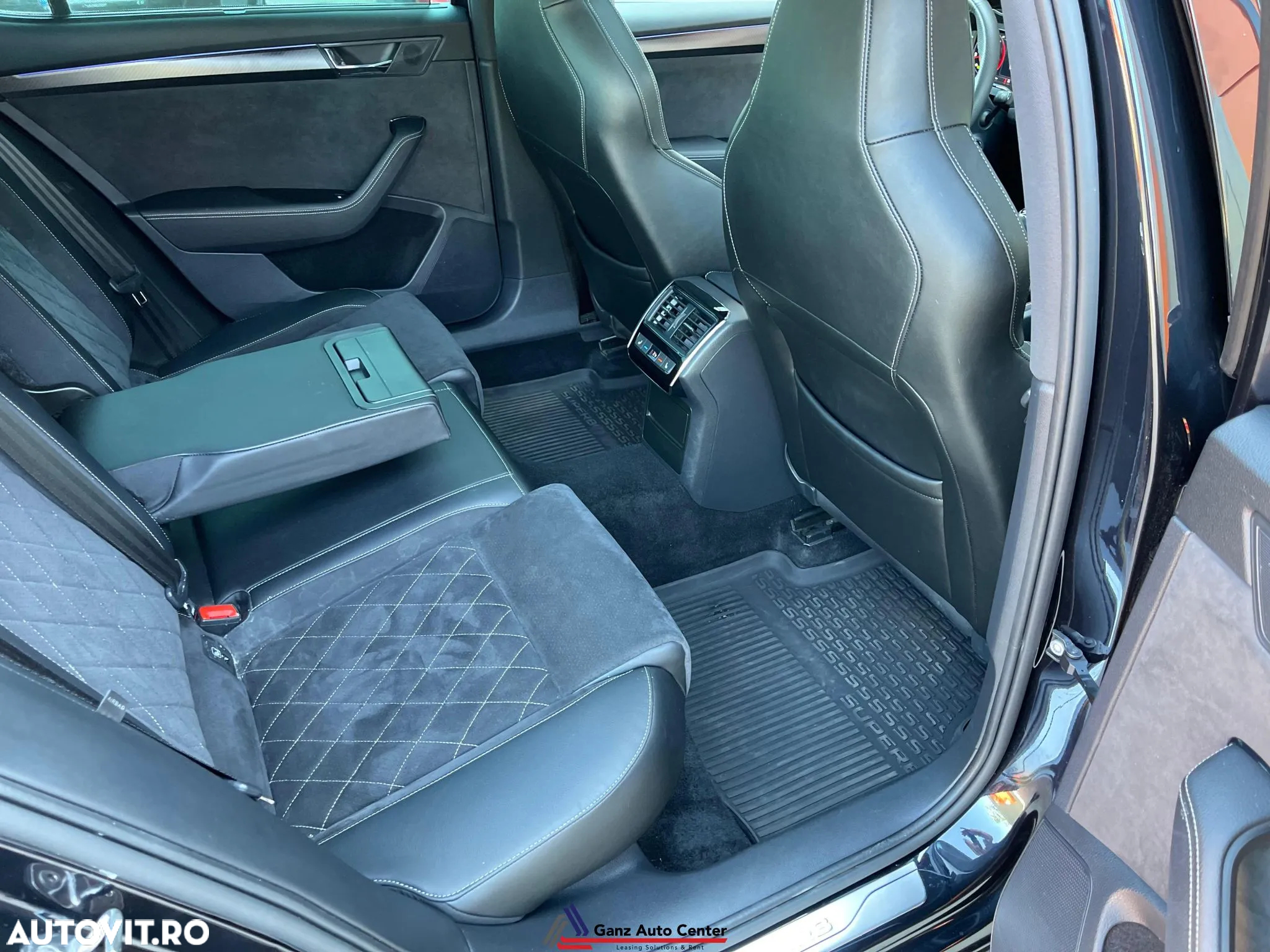 Skoda Superb 2.0 TDI 4X4 DSG Sportline - 17