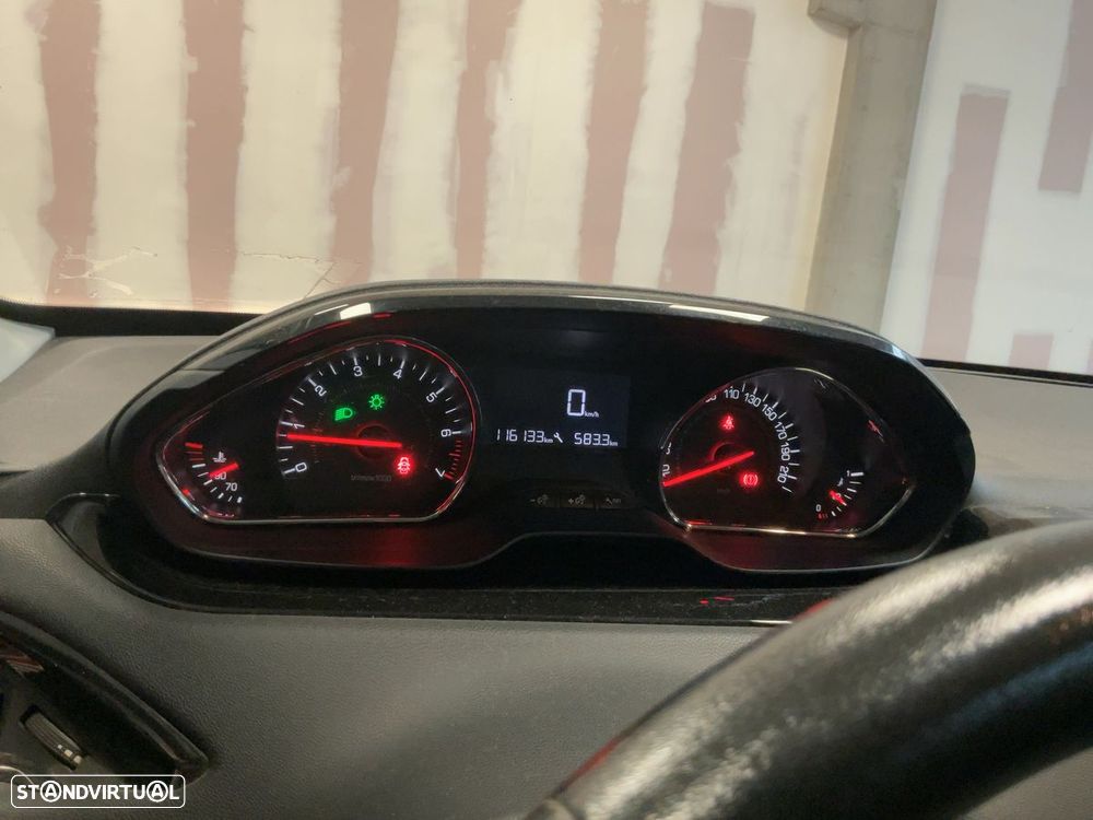 Peugeot 208 82 VTI Active - 5