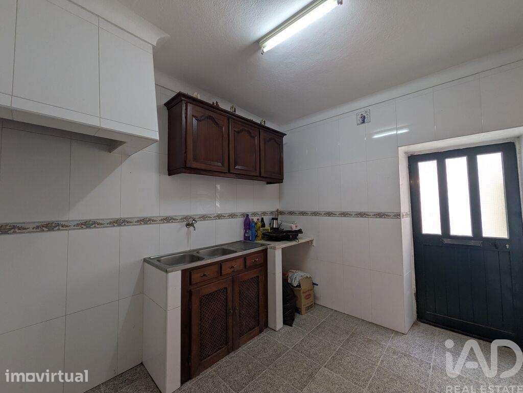 Moradia em gaveto T3 em Ciladas de 105 m2 - Grande imagem: 3/28