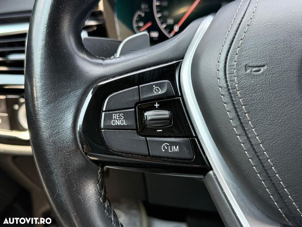 BMW Seria 5 - 35