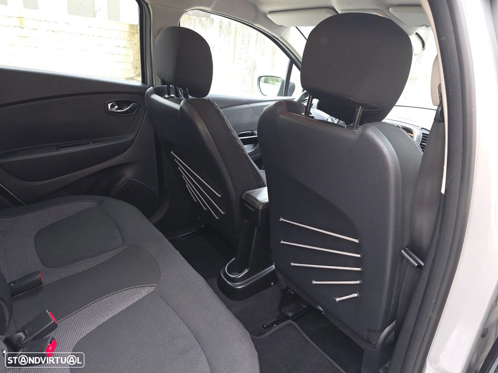Renault Captur 0.9 TCE Exclusive - 28