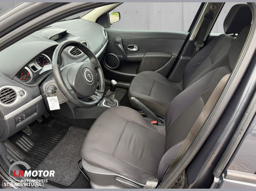 Renault Clio 1.5 dCi Dynamique S - 8