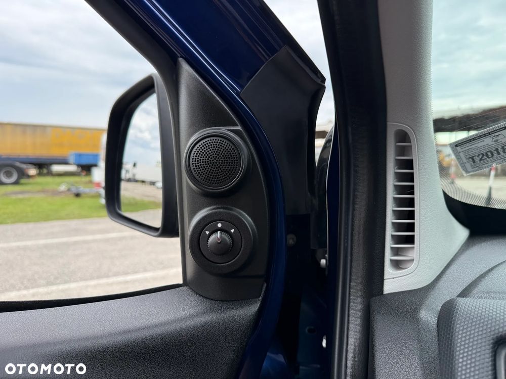 Fiat Doblo 1.4 T-Jet 16V Lounge - 19