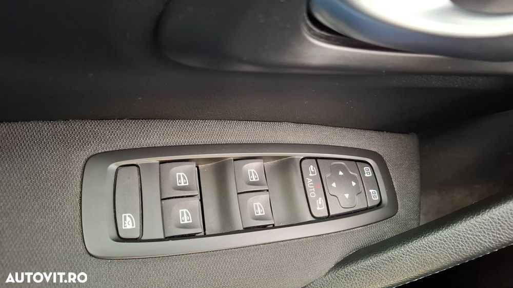 Renault Kadjar TCe 140 EDC GPF BUSINESS EDITION - 17