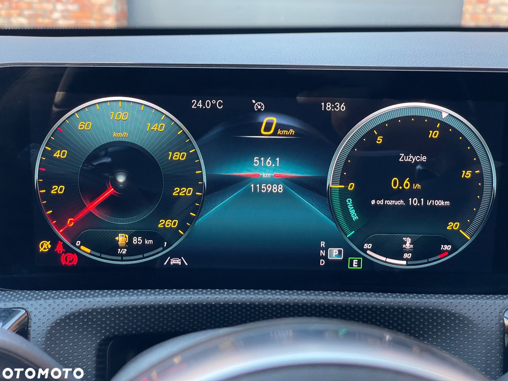 Mercedes-Benz CLA 200 Shooting Brake 7G-DCT AMG Line - 24