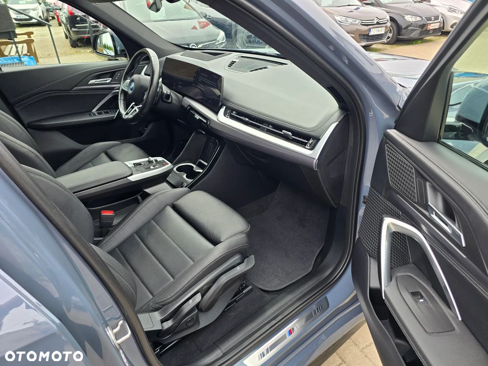 BMW X1 - 10