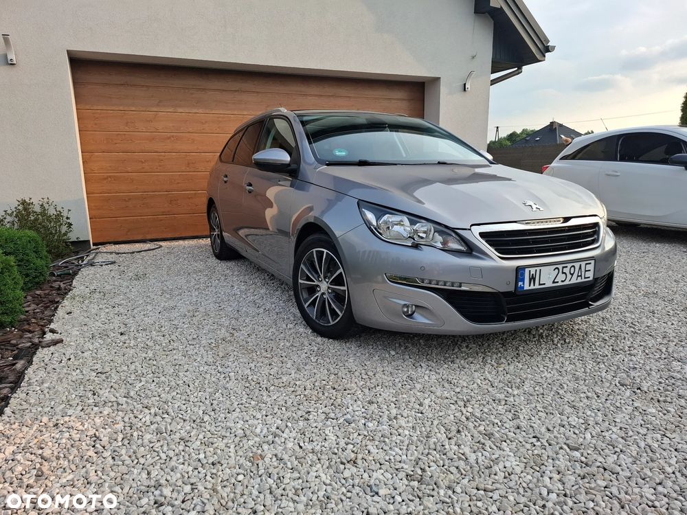 Peugeot 308 1.6 BlueHDi Allure S&S - 2
