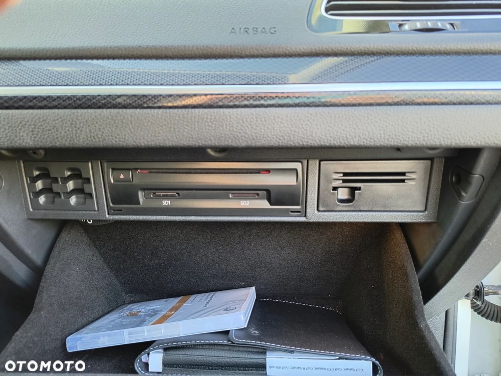 Volkswagen Golf Variant 1.6 TDI BMT IQ Drive - 16