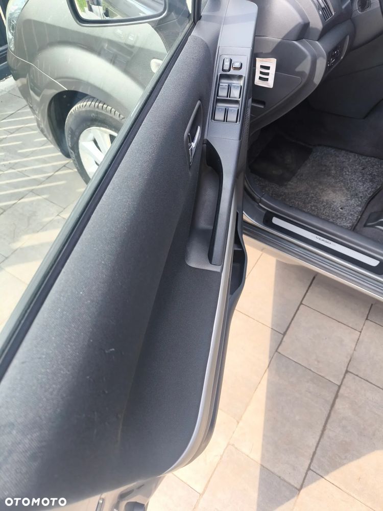 Toyota Corolla Verso 1.8 Luna - 22