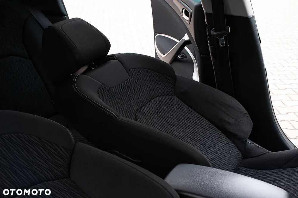 Citroën C5 Tourer HDi 140 FAP Exclusive - 36