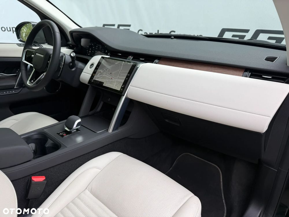 Land Rover Discovery Sport 2.0 D200 mHEV S - 9