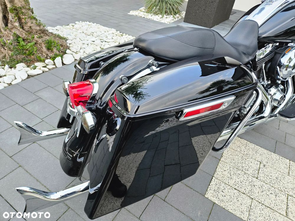 Harley-Davidson Touring Road King - 10