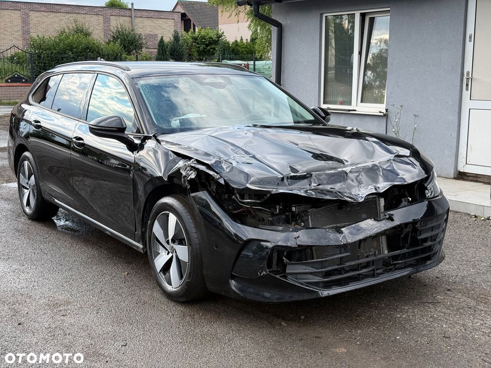 Volkswagen Passat Variant 1.5 TSI EVO Business DSG - 6
