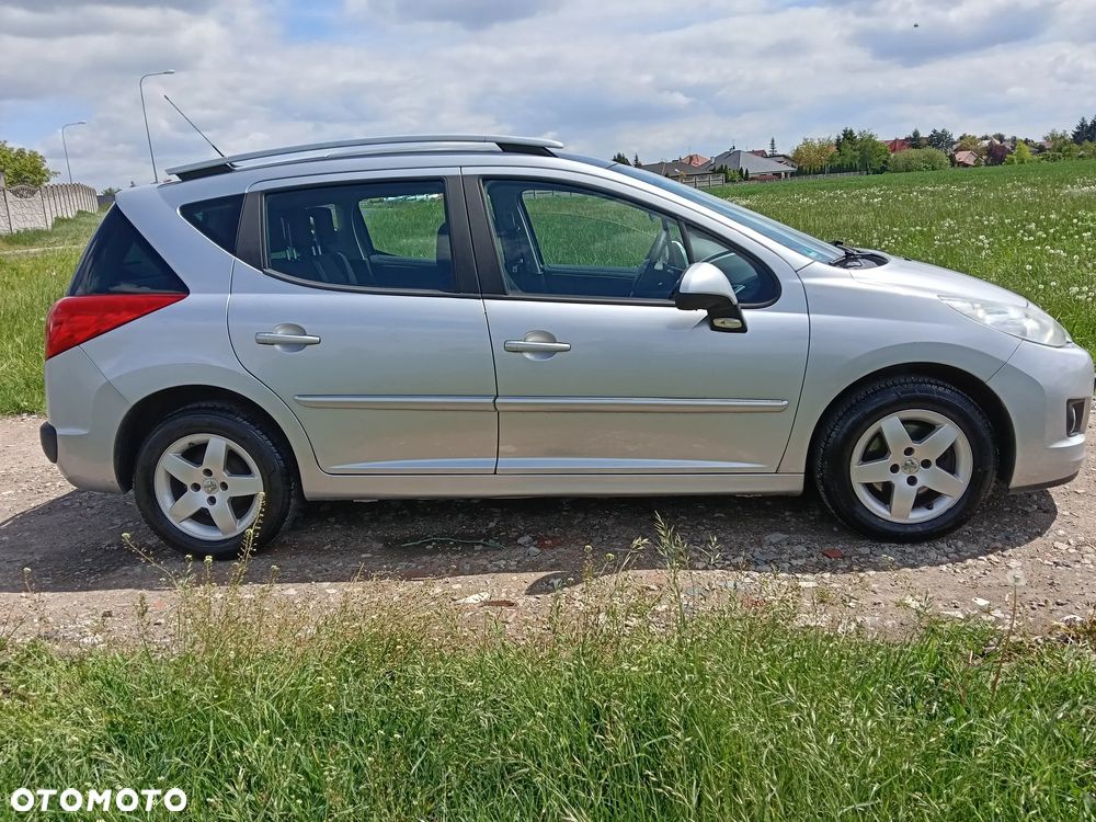 Peugeot 207 95 VTi Filou - 6