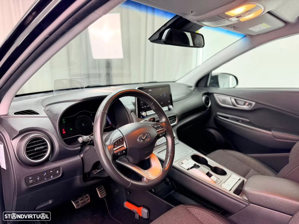 Hyundai Kauai 39 kWh Premium - 17