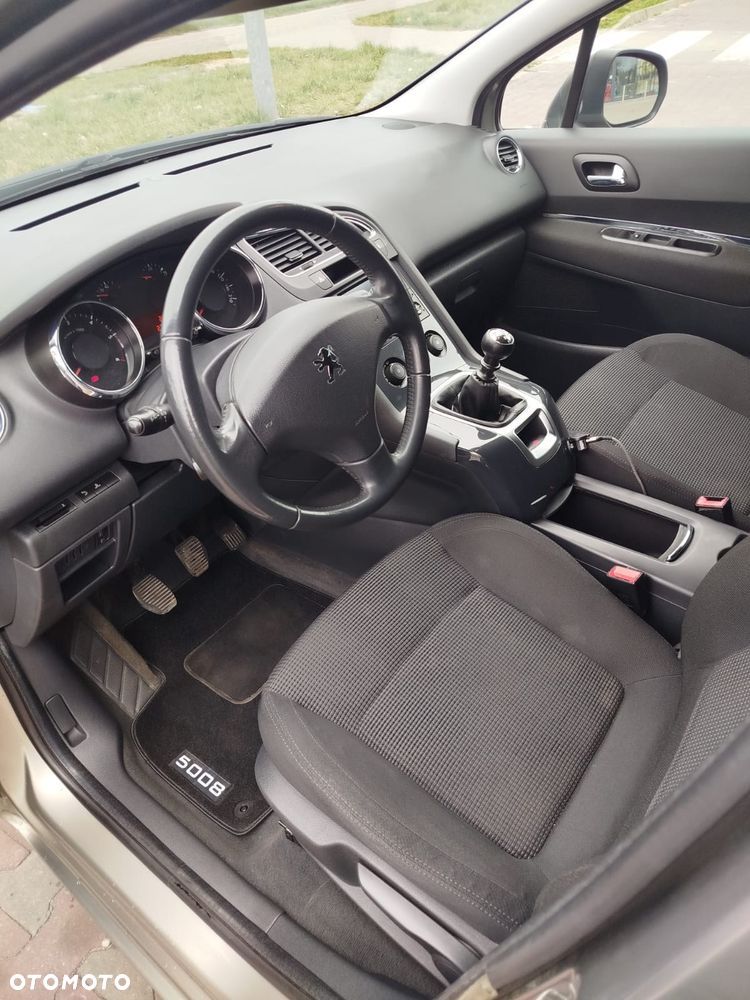 Peugeot 5008 2.0 HDi Active - 14