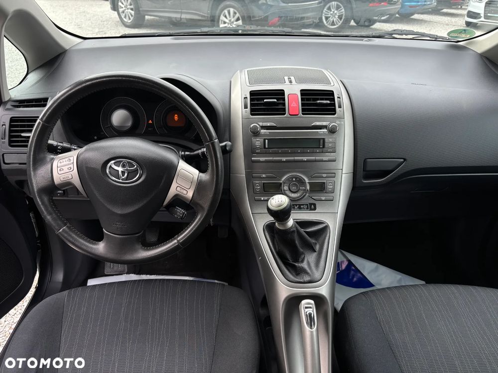 Toyota Auris 1.6 Edition - 22