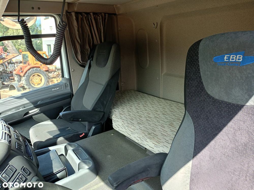 DAF CF400 - 12