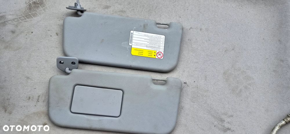 Daszek osłona przeciwsłoneczna lewa prawa Mitsubishi Colt VI Z30 Lift 2009r - 1