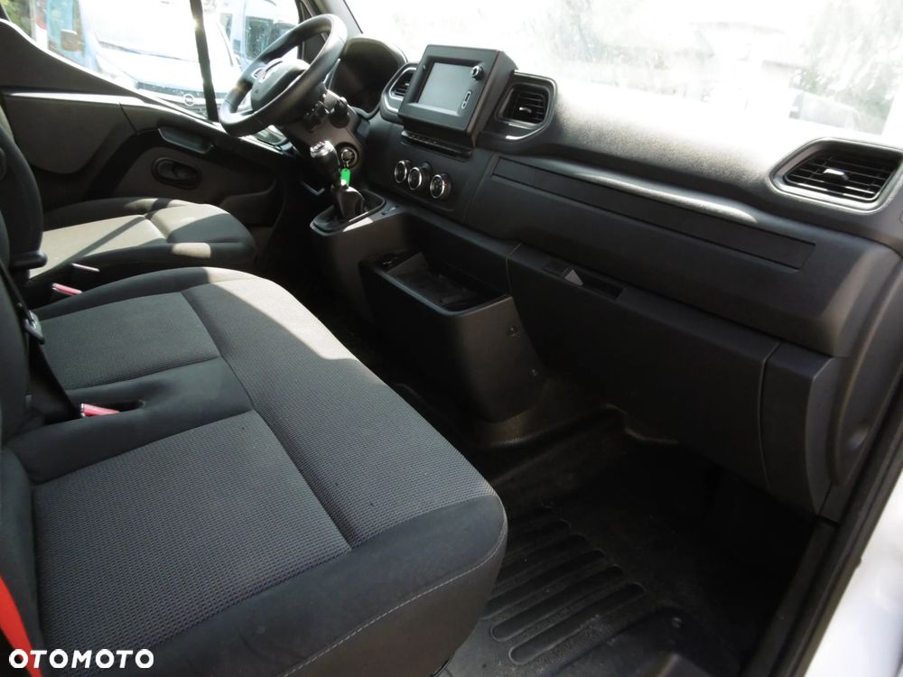 Renault Master - 11