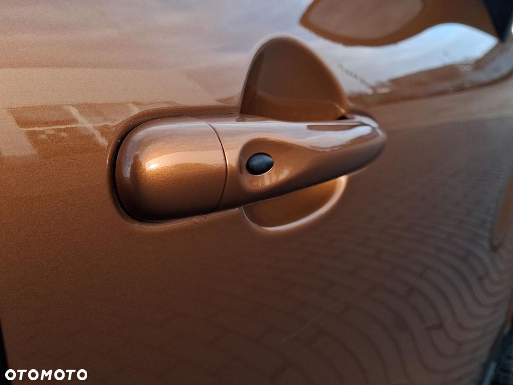 Renault Captur 1.2 Energy TCe Intens - 12