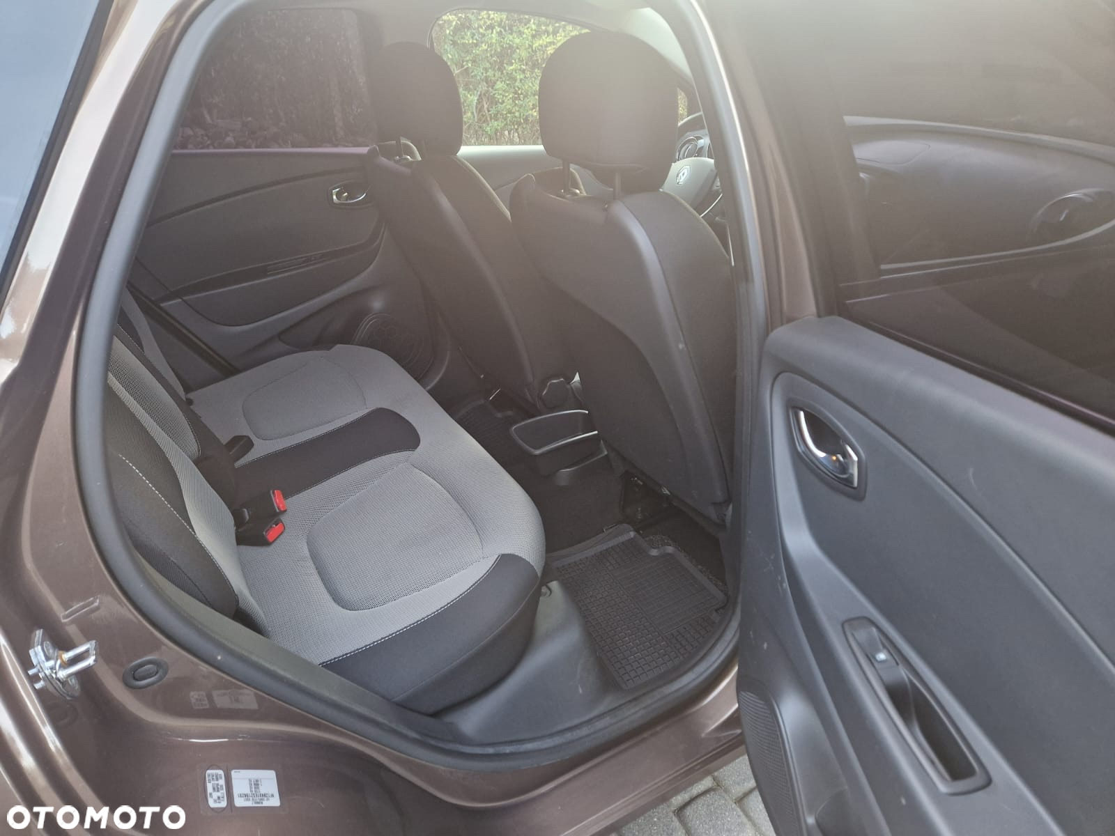 Renault Captur ENERGY TCe 120 EDC Dynamique - 11