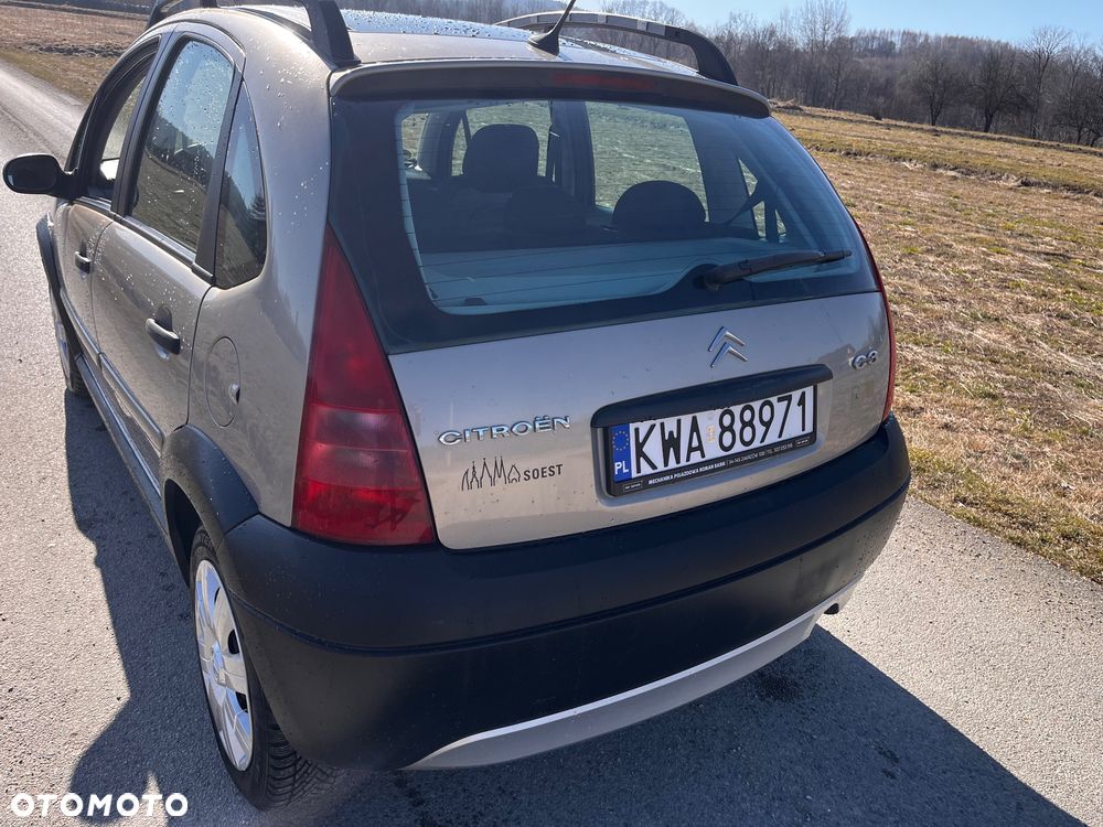 Citroën C3 1.4 16V Senso Drive X-TR - 8