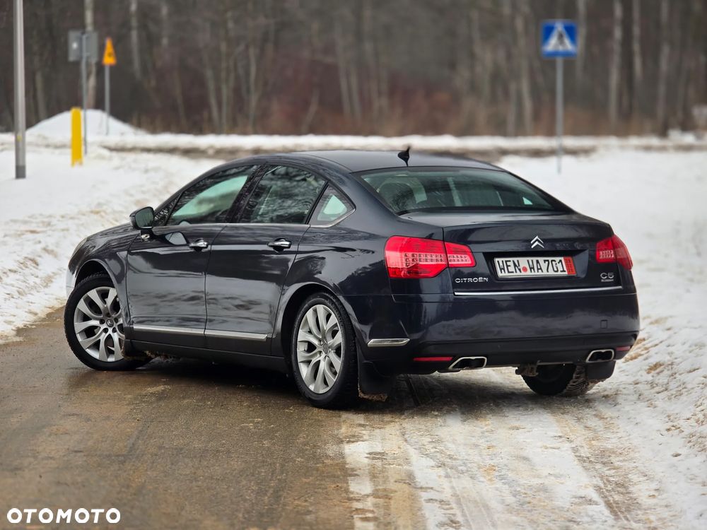 Citroën C5 V6 HDi 240 Biturbo FAP Exclusive - 3