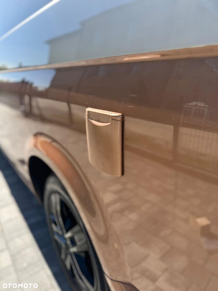 Volkswagen Transporter Caravelle DSG Lang Comfortline - 8