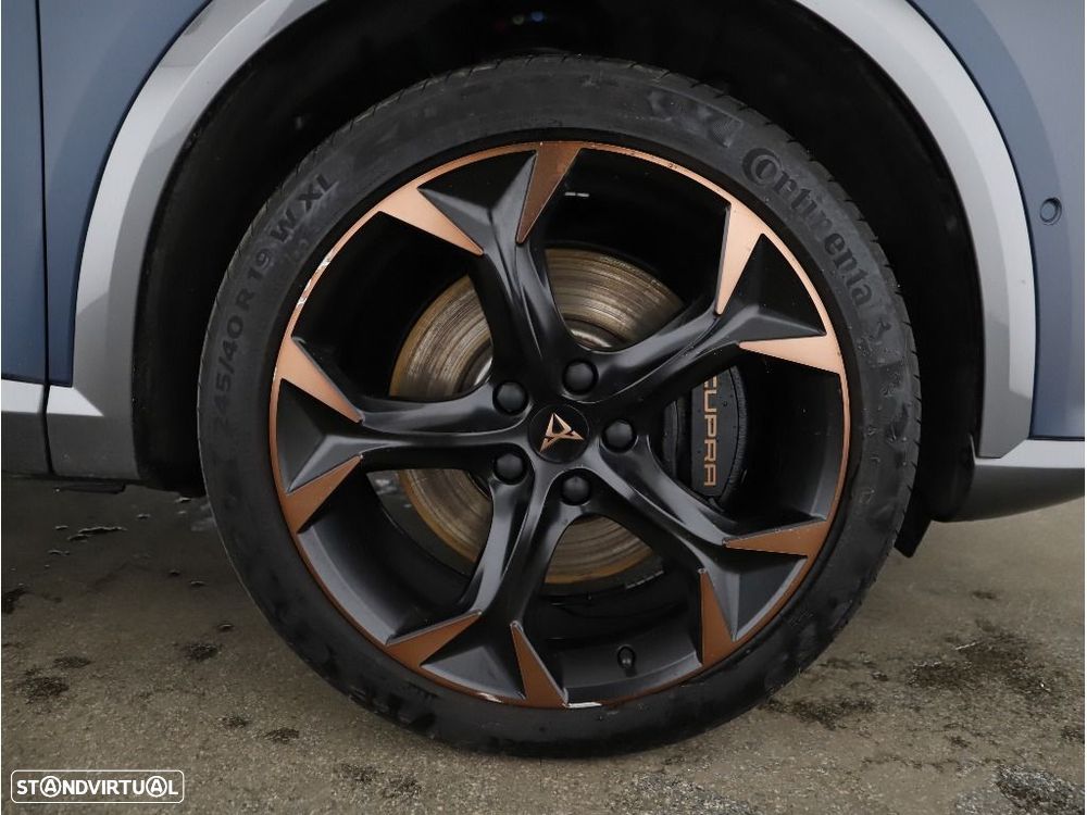 Cupra Formentor 1.4 e-Hybrid DSG VZ - 27