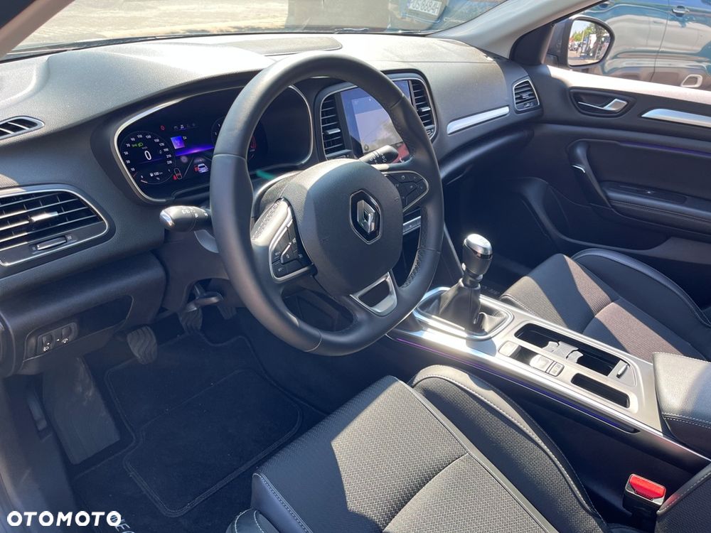 Renault Megane TCe 140 GPF INTENS - 9