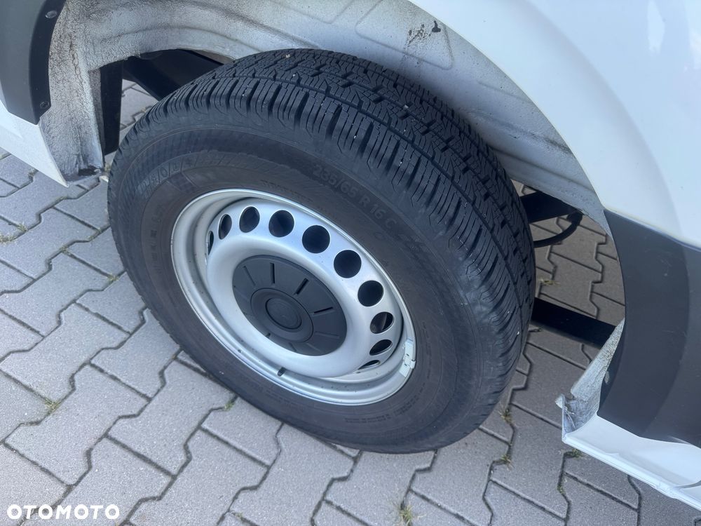 Volkswagen Crafter - 9