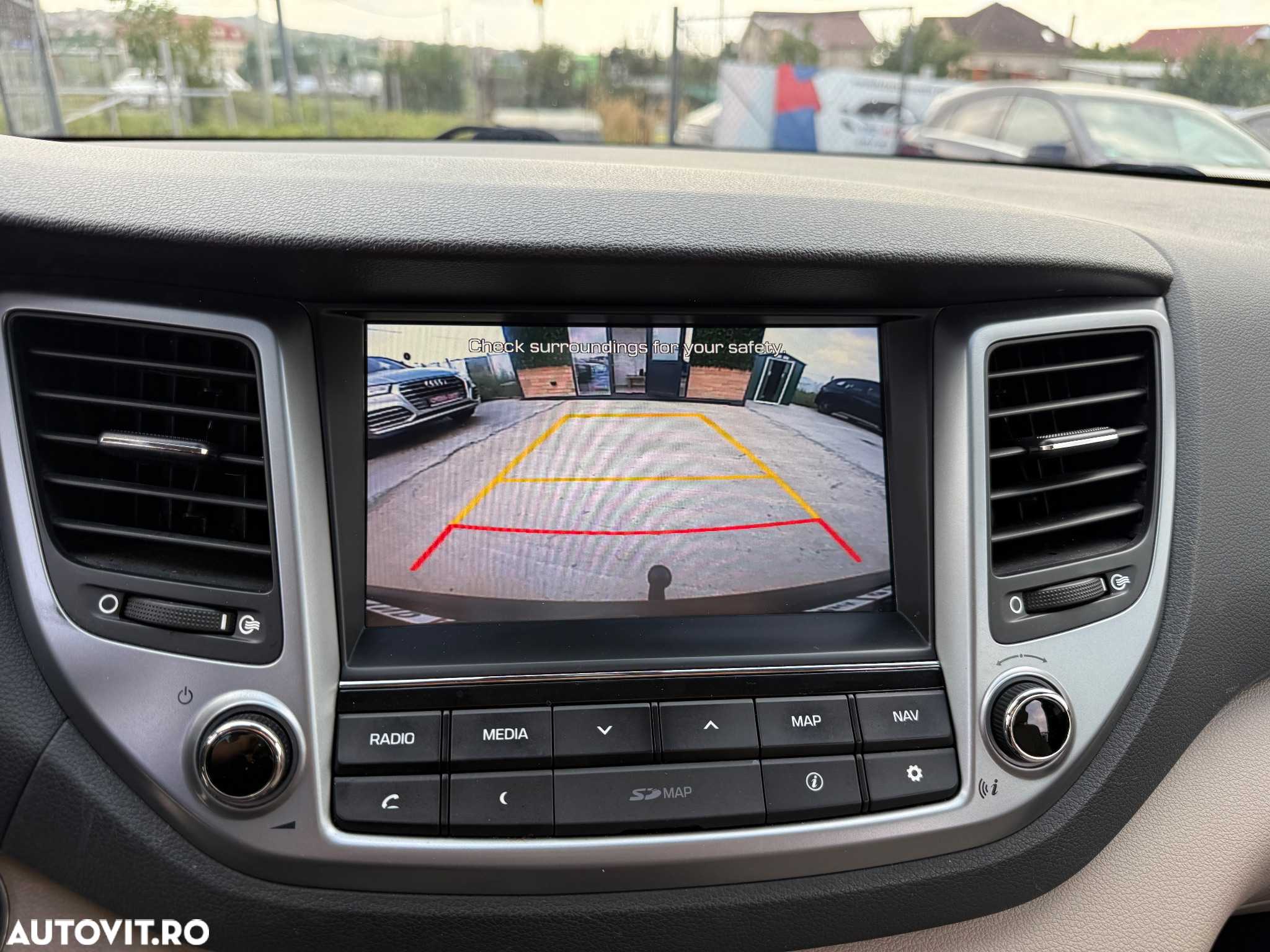 Hyundai Tucson blue 1.7 CRDi 2WD DCT Premium - 15