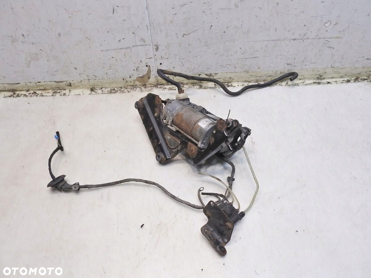 KOMPRESOR ZAWIESZENIA MERCEDES W212 2.2 CDI A2123200404 26071434 - 9