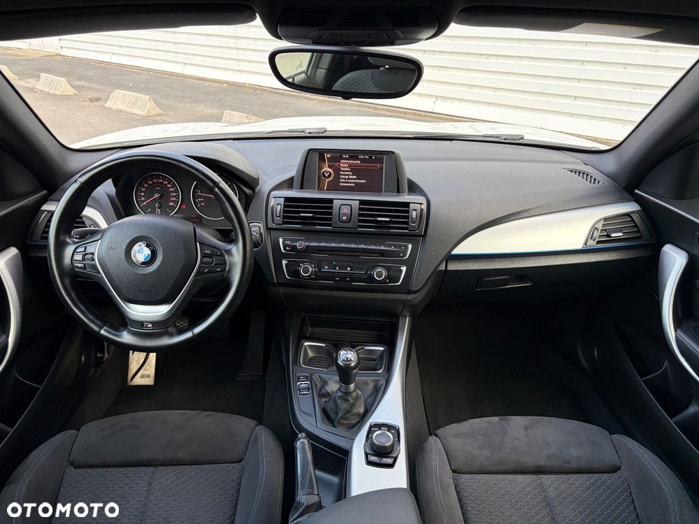 BMW Seria 1 118i M Sport - 23