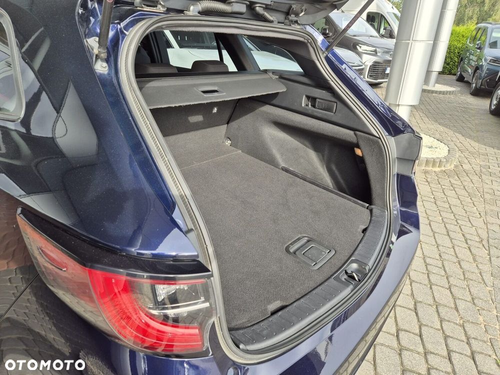 Toyota Corolla 1.8 Hybrid Comfort - 25