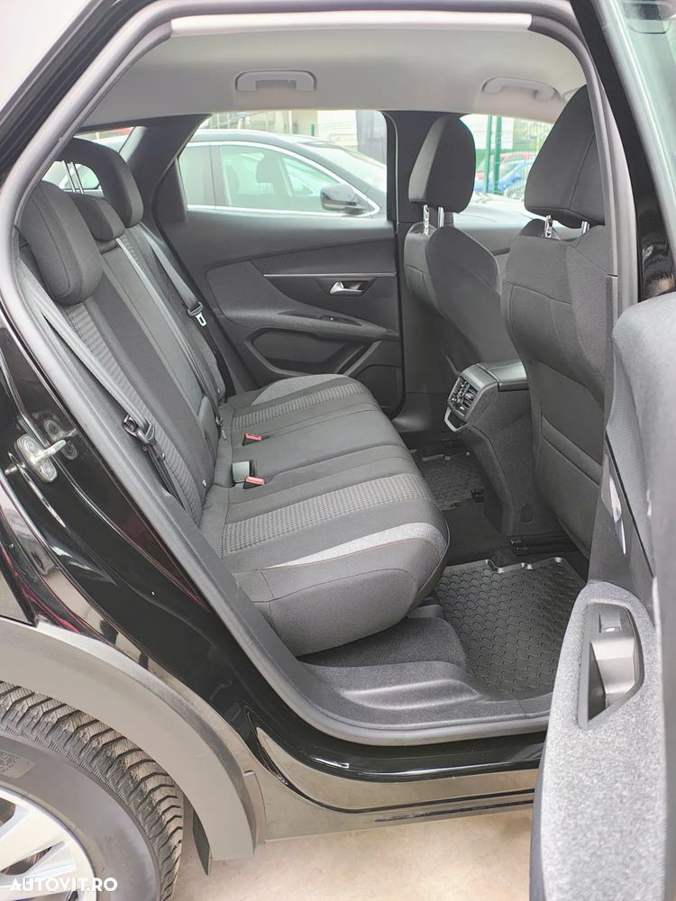 Peugeot 3008 PureTech 130 Stop & Start GPF EAT8 Active Business-Paket - 7