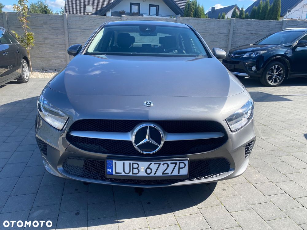 Mercedes-Benz Klasa A 180 d 8G-DCT Lim Entry - 28