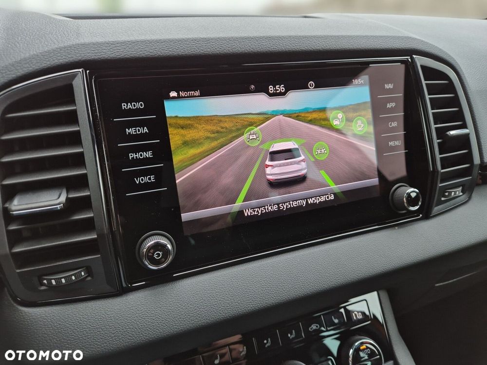 Skoda Karoq 1.5 TSI ACT Sportline DSG - 32